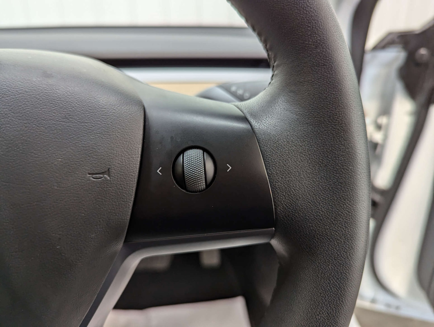 Used Tesla Model 3 2020 for sale - 76931775: Photo 74