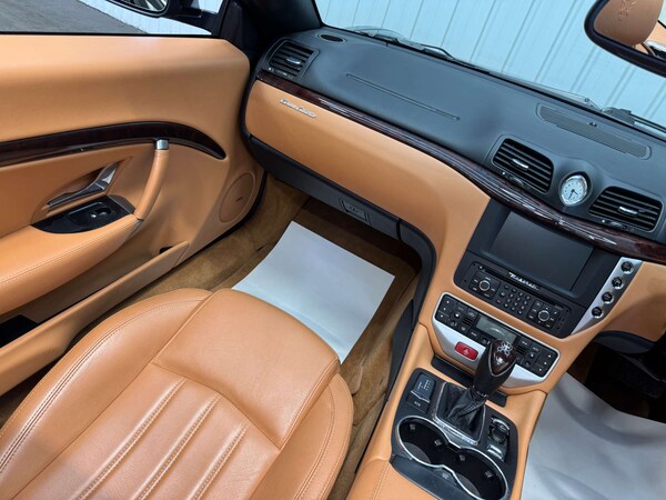 Used Maserati GranCabrio 2010 for sale - 76082868: Photo 46