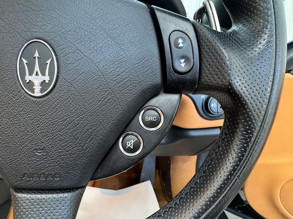 Used Maserati GranCabrio 2010 for sale - 76082868: Photo 71