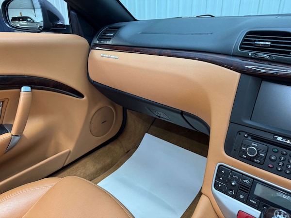 Used Maserati GranCabrio 2010 for sale - 76082868: Photo 81