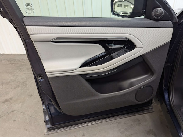 Used Land Rover Range Rover Evoque 2021 for sale - 76178560: Photo 57