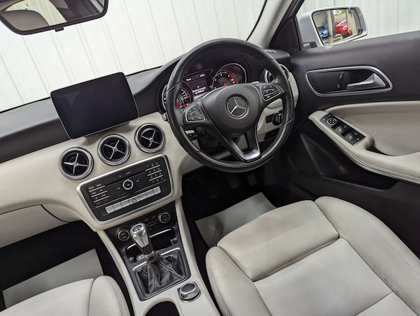Used Mercedes-Benz A-Class 2018 for sale - 76278201: Photo 41