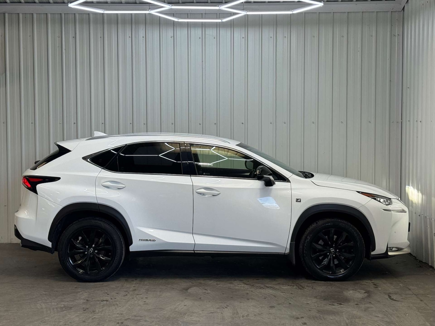 Used Lexus NX 2016 for sale - 76588705: Photo 14