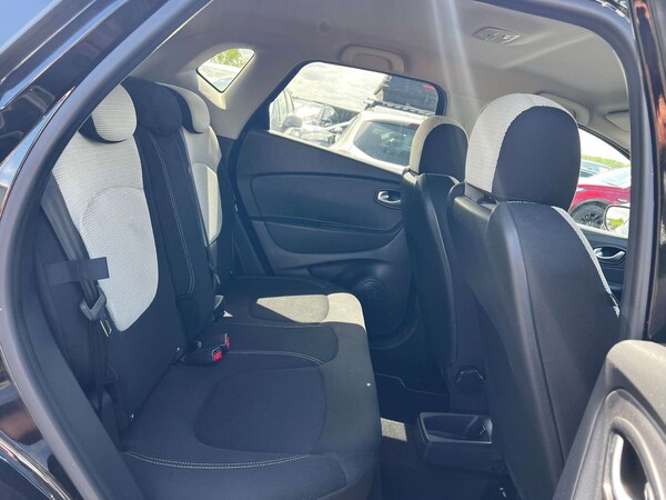 Used Renault Captur 2018 for sale - 76005263: Photo 19