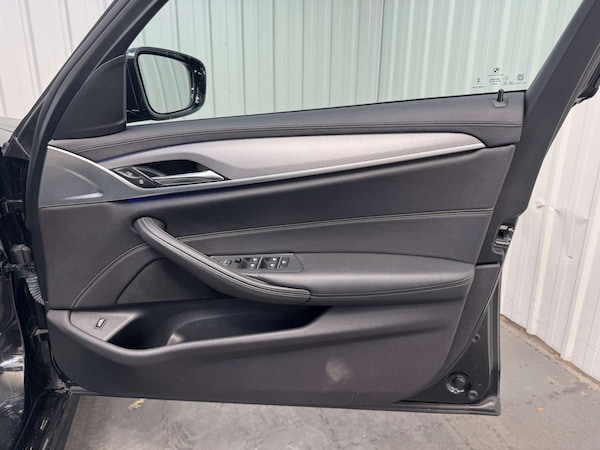 Used BMW 5 Series 2017 for sale - 76278483: Photo 53