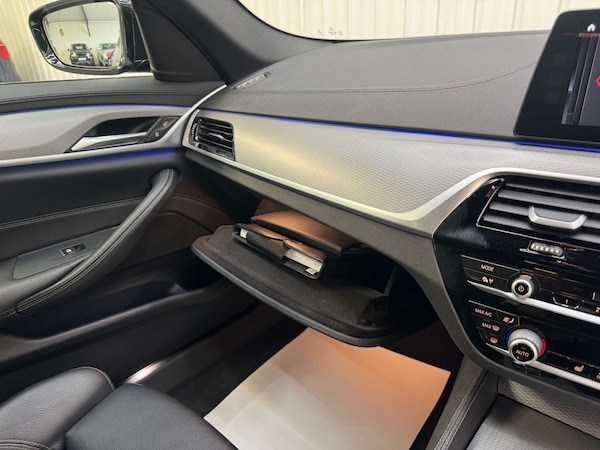 Used BMW 5 Series 2017 for sale - 76278483: Photo 92