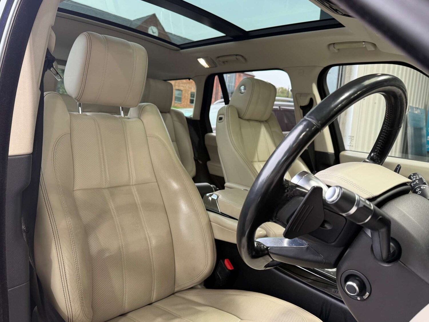 Used Land Rover Range Rover 2016 for sale - 76363795: Photo 11