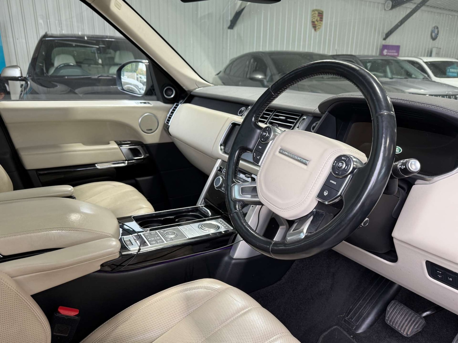 Used Land Rover Range Rover 2016 for sale - 76363795: Photo 3