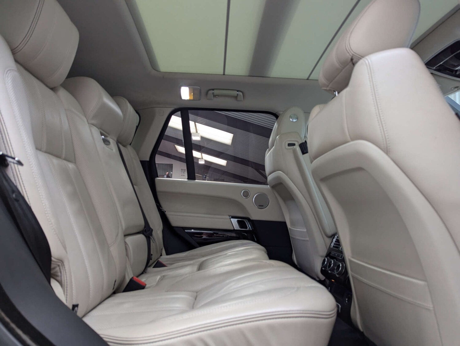 Used Land Rover Range Rover 2016 for sale - 76363795: Photo 66