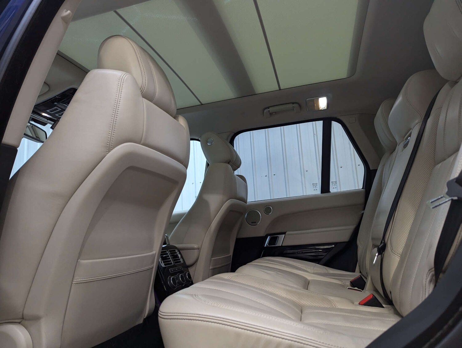 Used Land Rover Range Rover 2016 for sale - 76363795: Photo 69