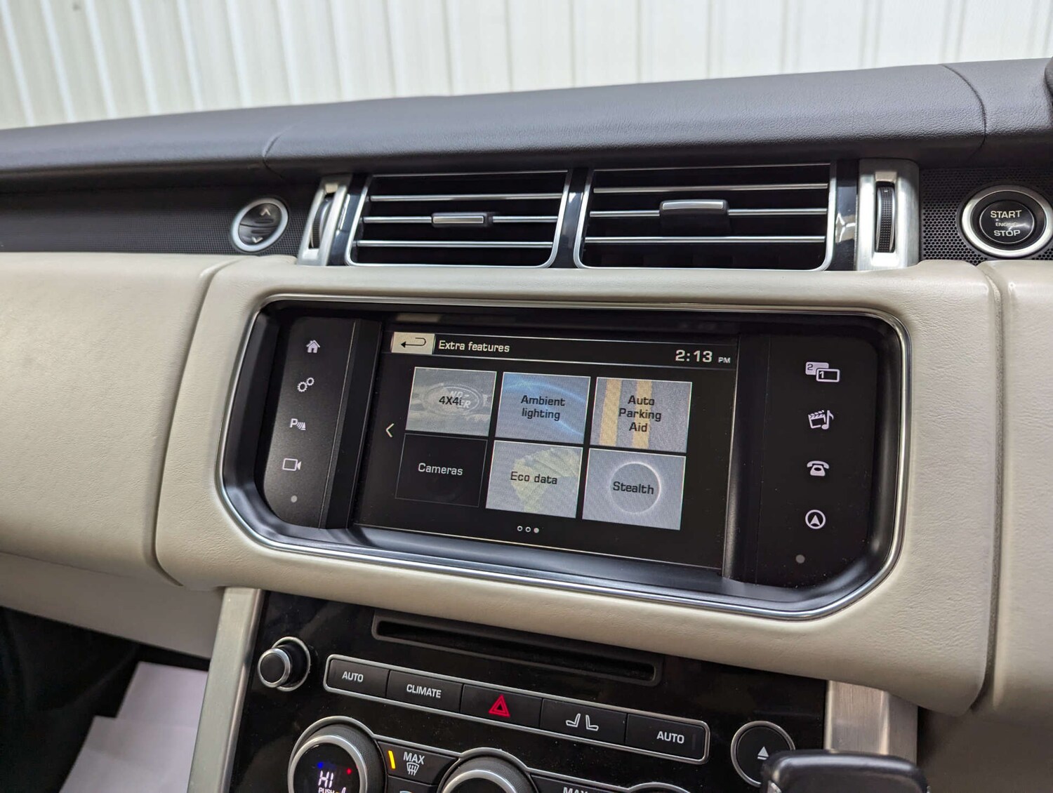 Used Land Rover Range Rover 2016 for sale - 76363795: Photo 90