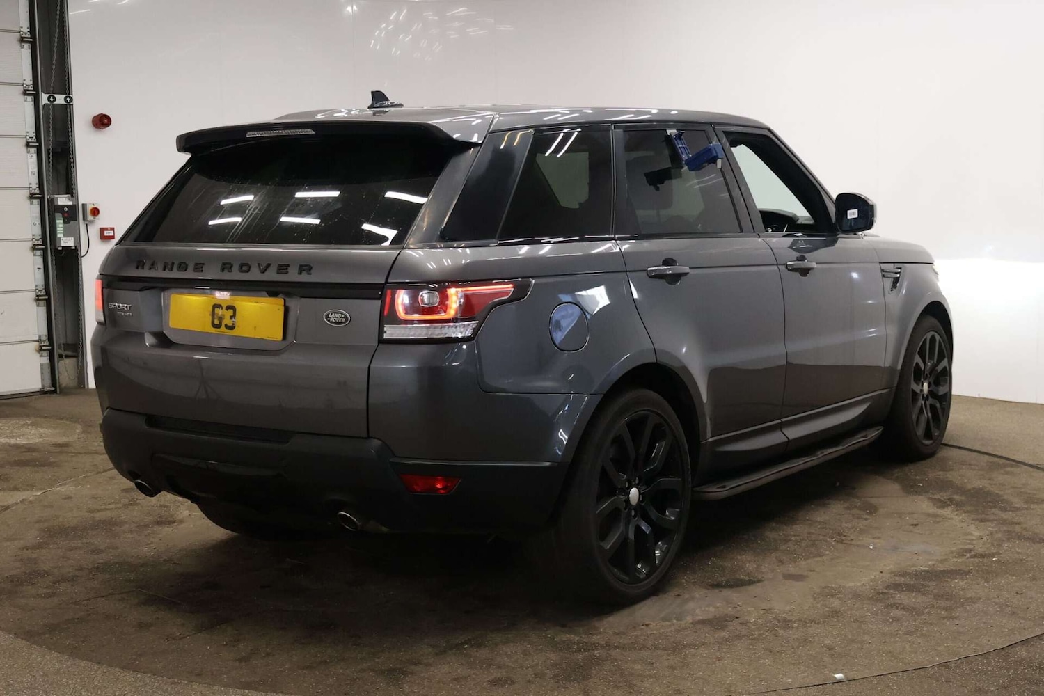 Used Land Rover Range Rover Sport 2015 for sale - 77288545: Photo 11