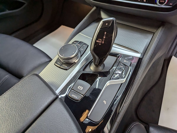 Used BMW 5 Series 2019 for sale - 76278141: Photo 89