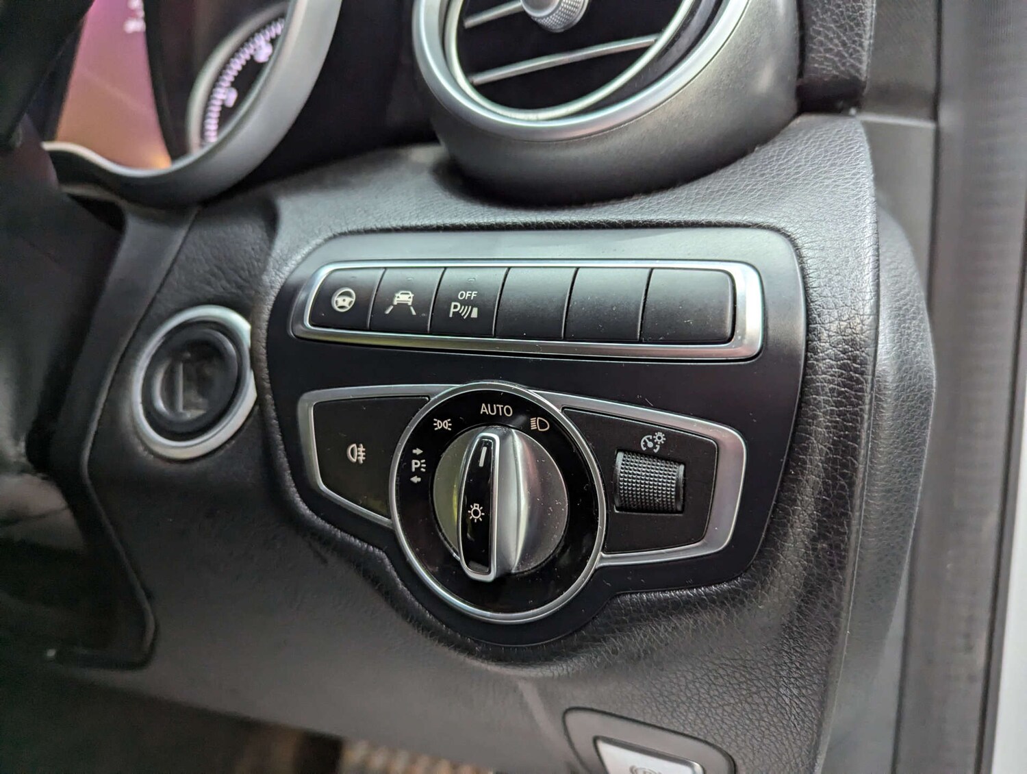 Used Mercedes-Benz C Class 2017 for sale - 77569734: Photo 79