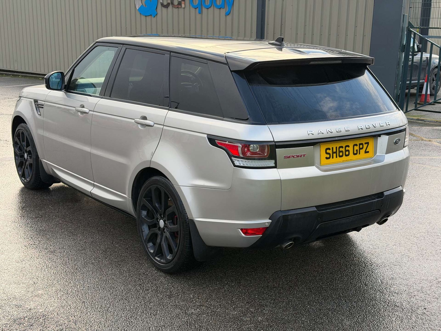 Used Land Rover Range Rover Sport 2016 for sale - 77195841: Photo 19