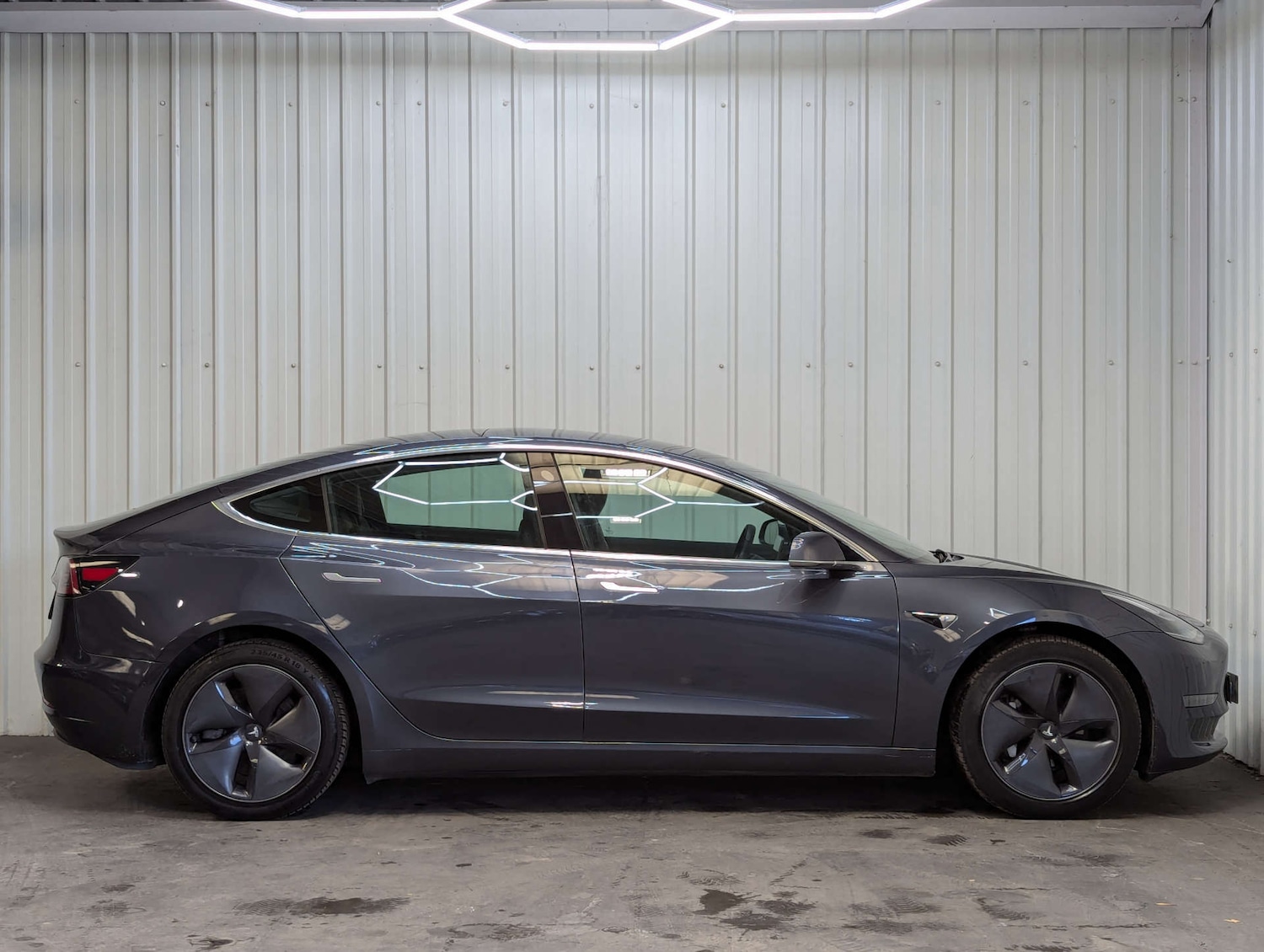 Used Tesla Model 3 2019 for sale - 76577477: Photo 13