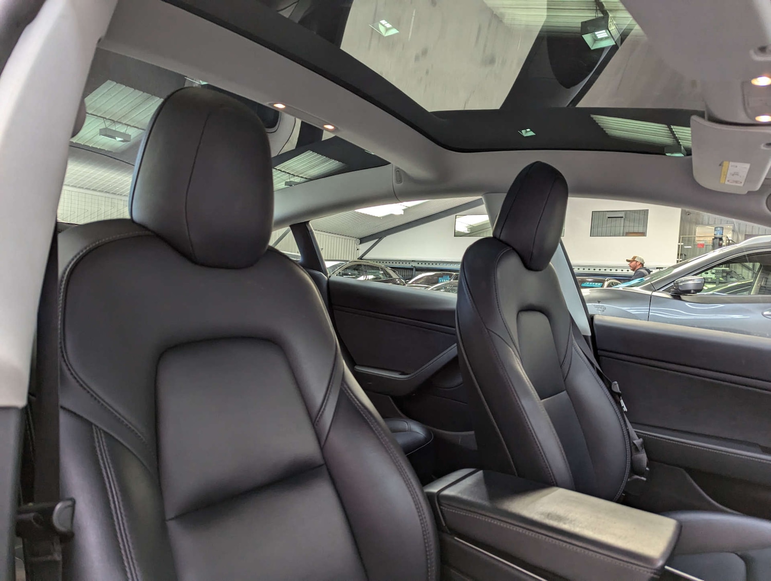 Used Tesla Model 3 2019 for sale - 76577477: Photo 48