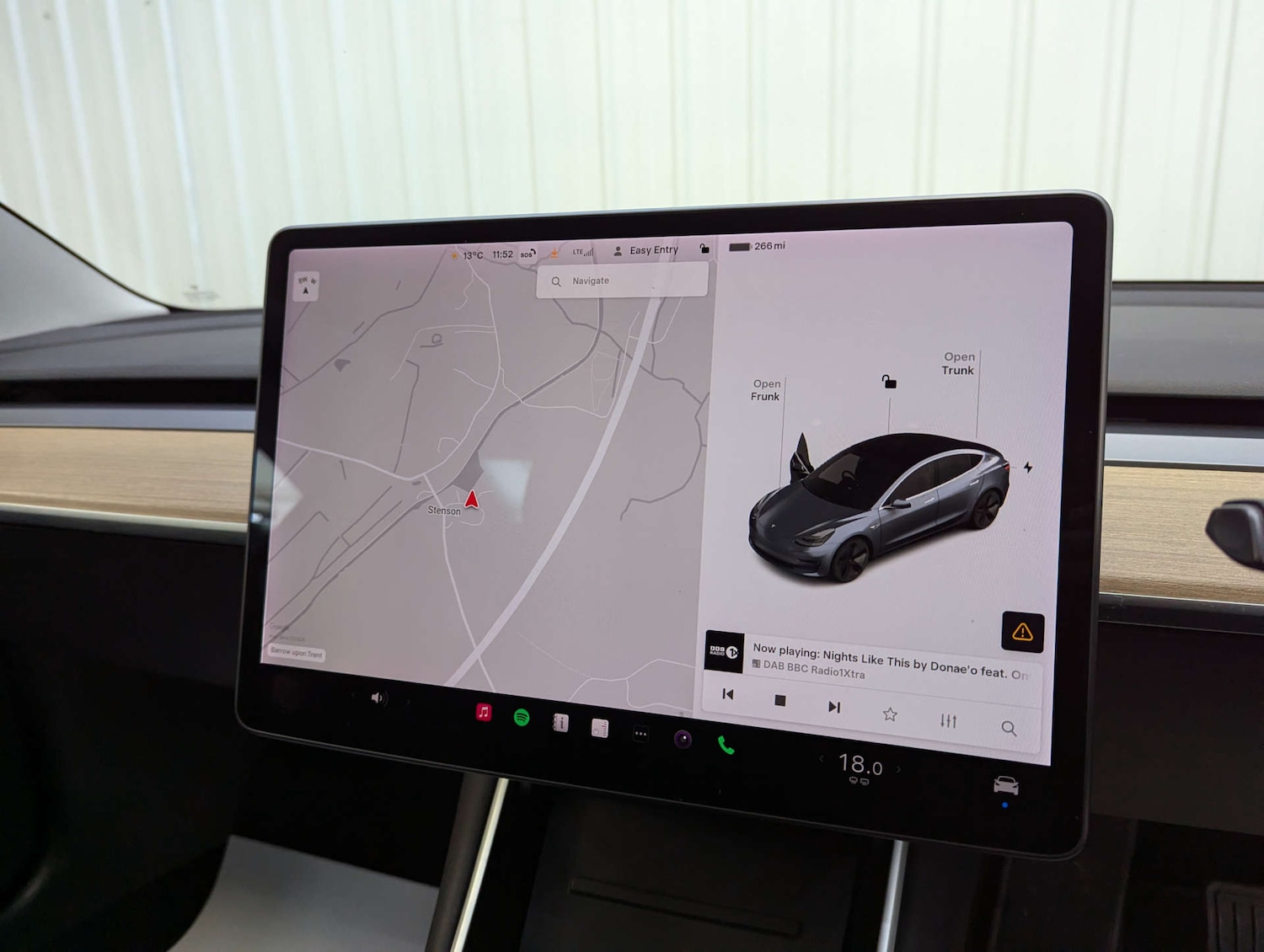 Used Tesla Model 3 2019 for sale - 76577477: Photo 78