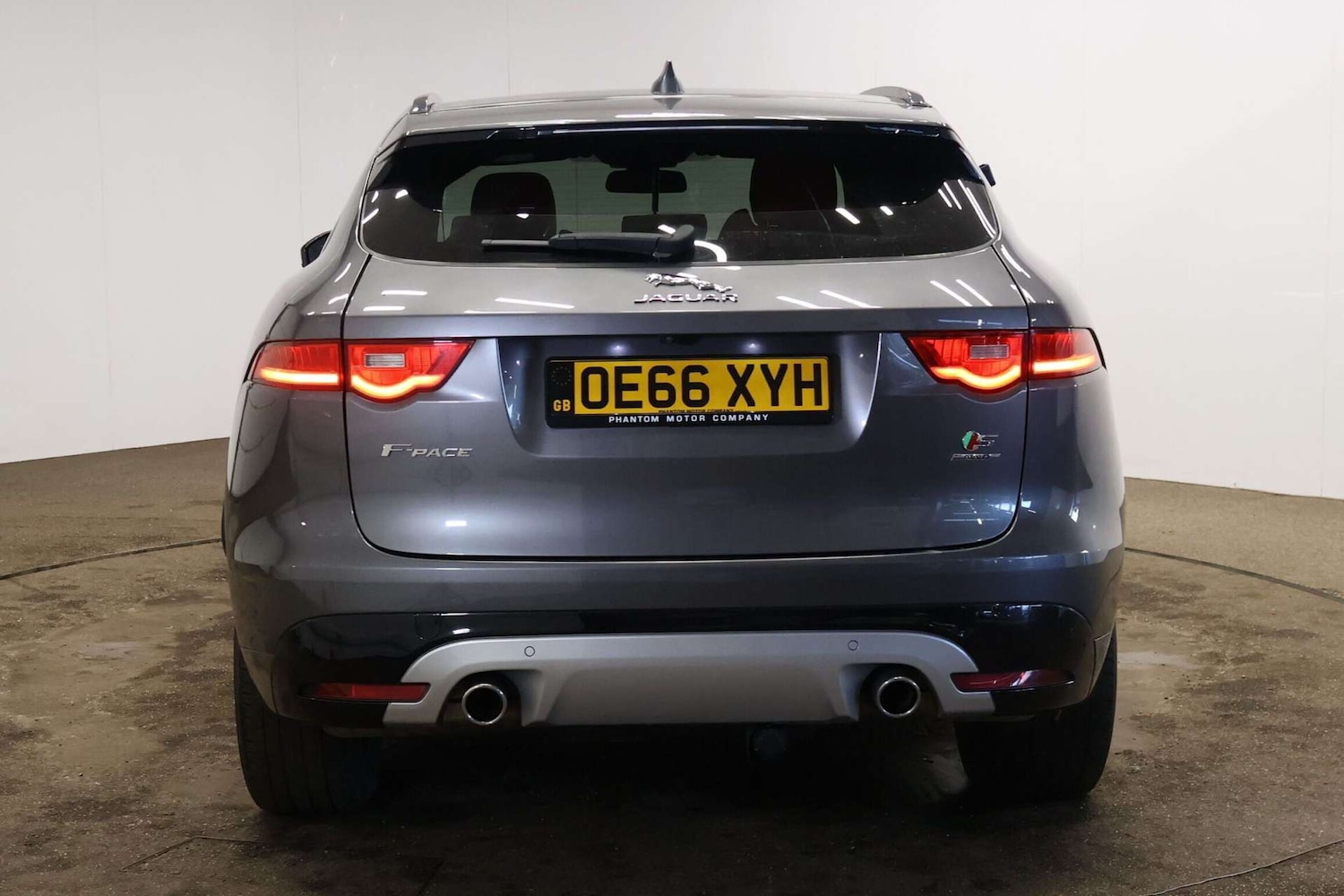 Used Jaguar F-Pace 2016 for sale - 77289423: Photo 15