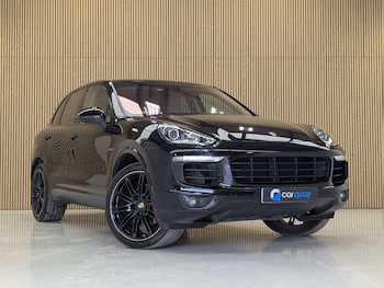 Used Porsche Cayenne 2016 for sale - 79524452: Photo