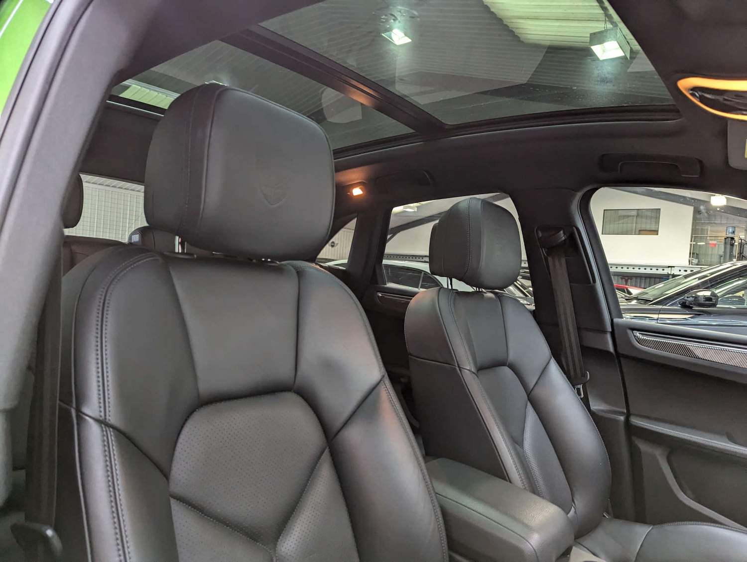 Used Porsche Macan 2019 for sale - 76497670: Photo 51