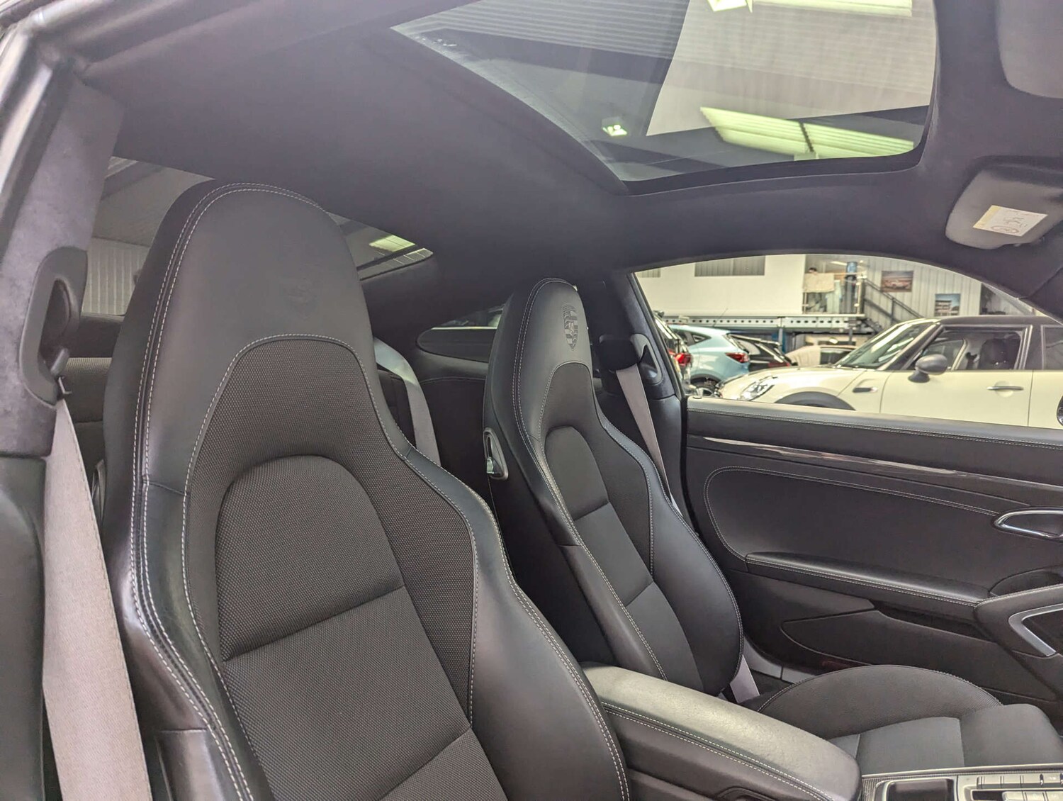 Used Porsche 911 2017 for sale - 76005392: Photo 47