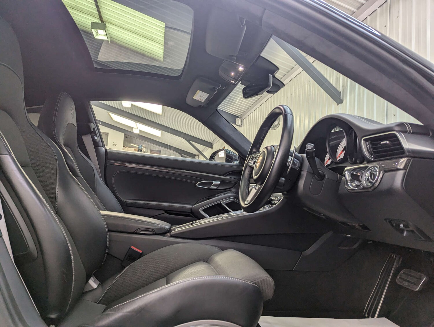 Used Porsche 911 2017 for sale - 76005392: Photo 49