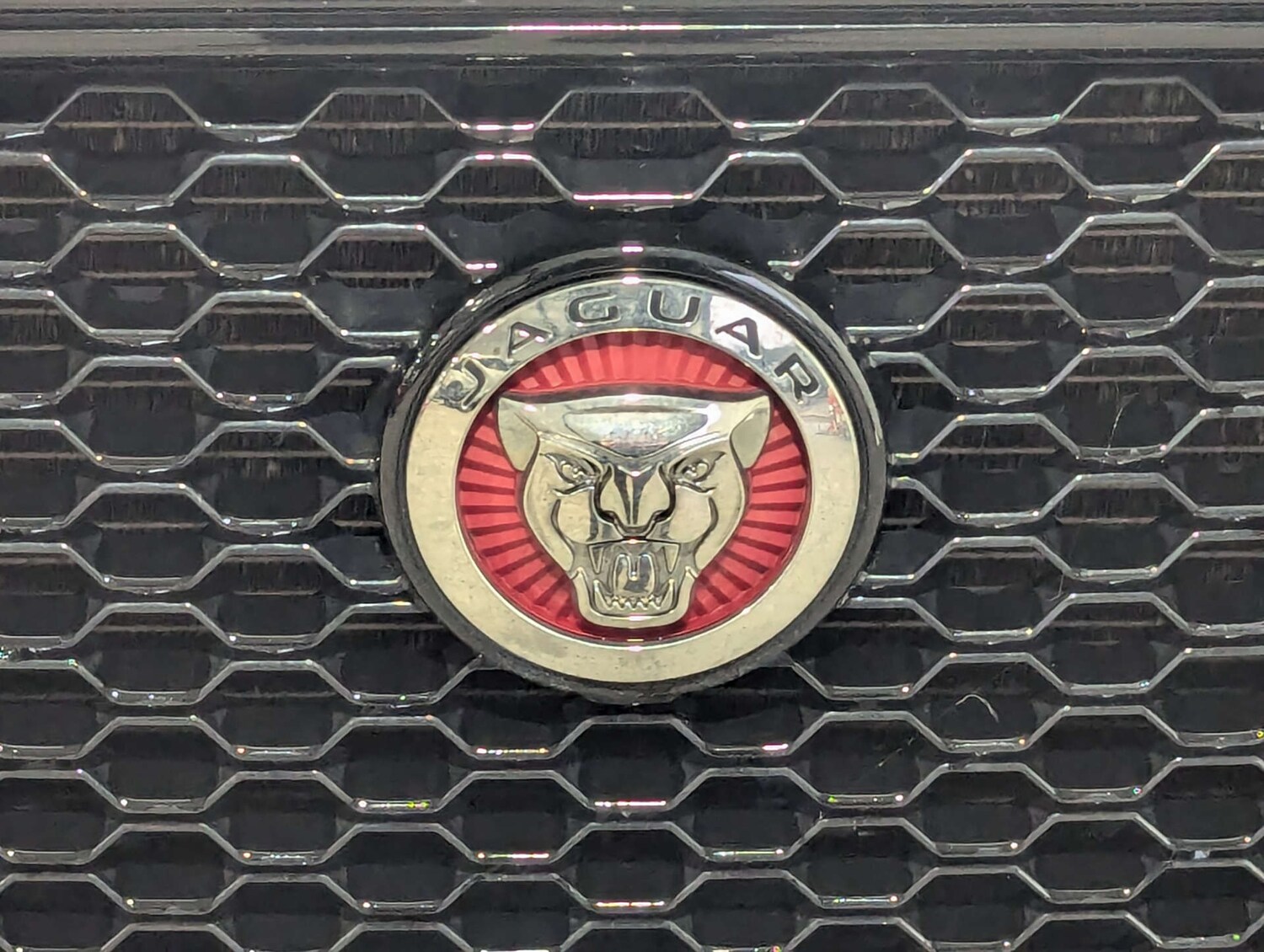 Used Jaguar F-Pace 2018 for sale - 76978043: Photo 22