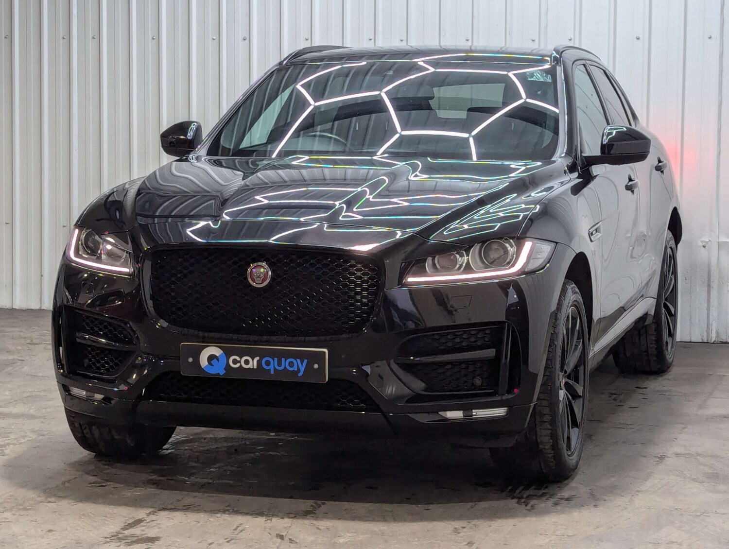 Used Jaguar F-Pace 2018 for sale - 76978043: Photo 25