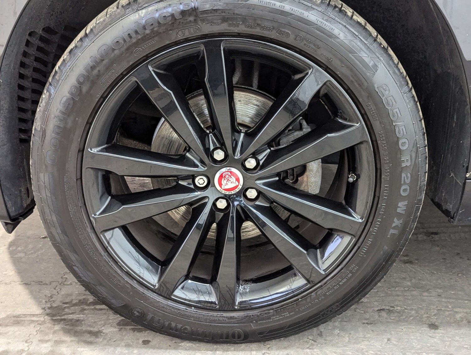 Used Jaguar F-Pace 2018 for sale - 76978043: Photo 31