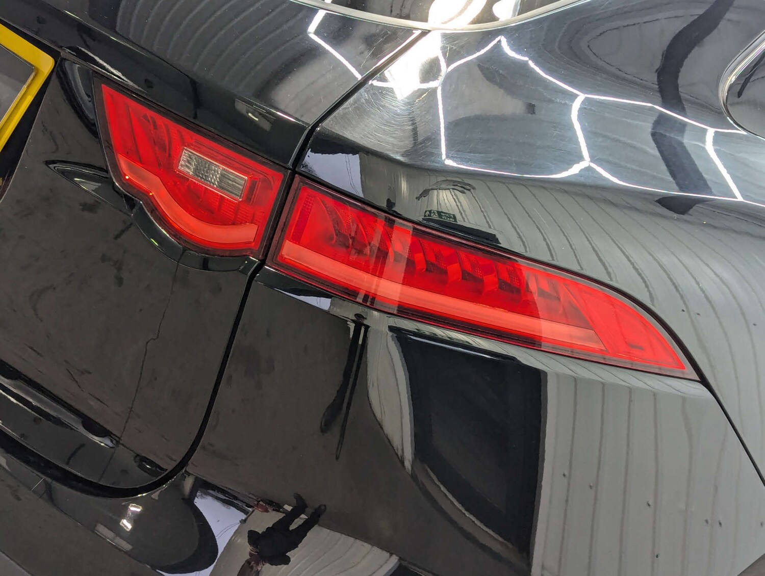 Used Jaguar F-Pace 2018 for sale - 76978043: Photo 42