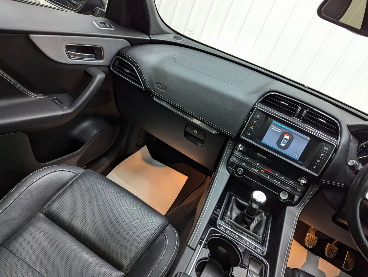 Used Jaguar F-Pace 2018 for sale - 76978043: Photo 44