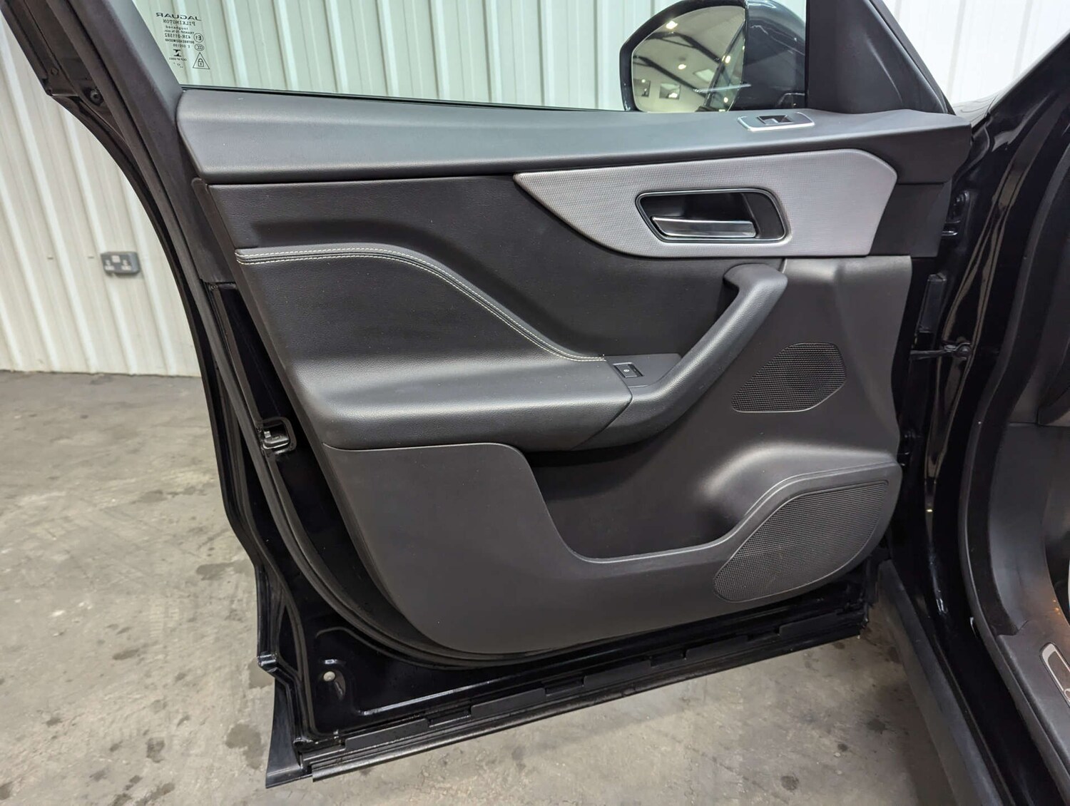 Used Jaguar F-Pace 2018 for sale - 76978043: Photo 58