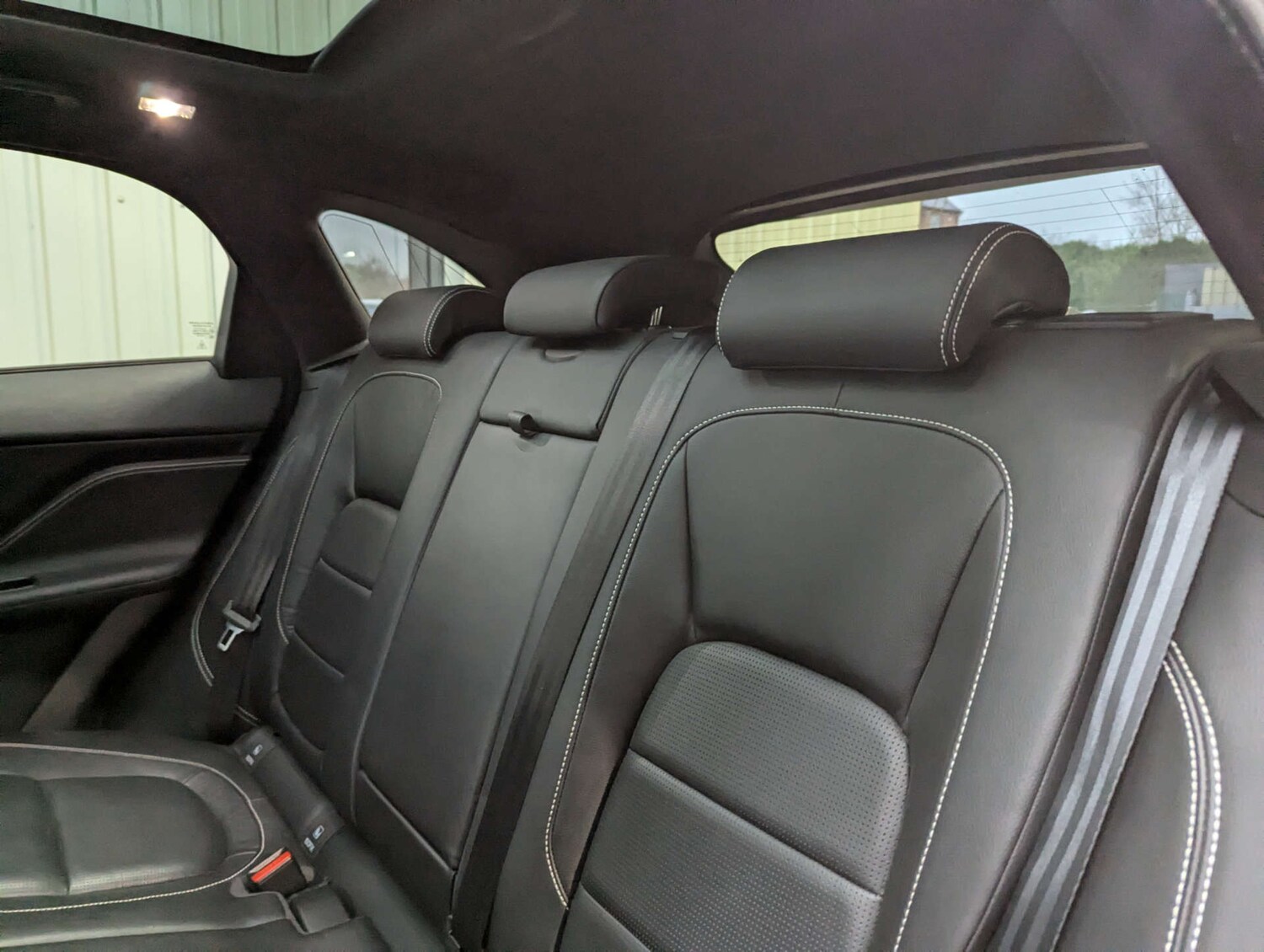 Used Jaguar F-Pace 2018 for sale - 76978043: Photo 66