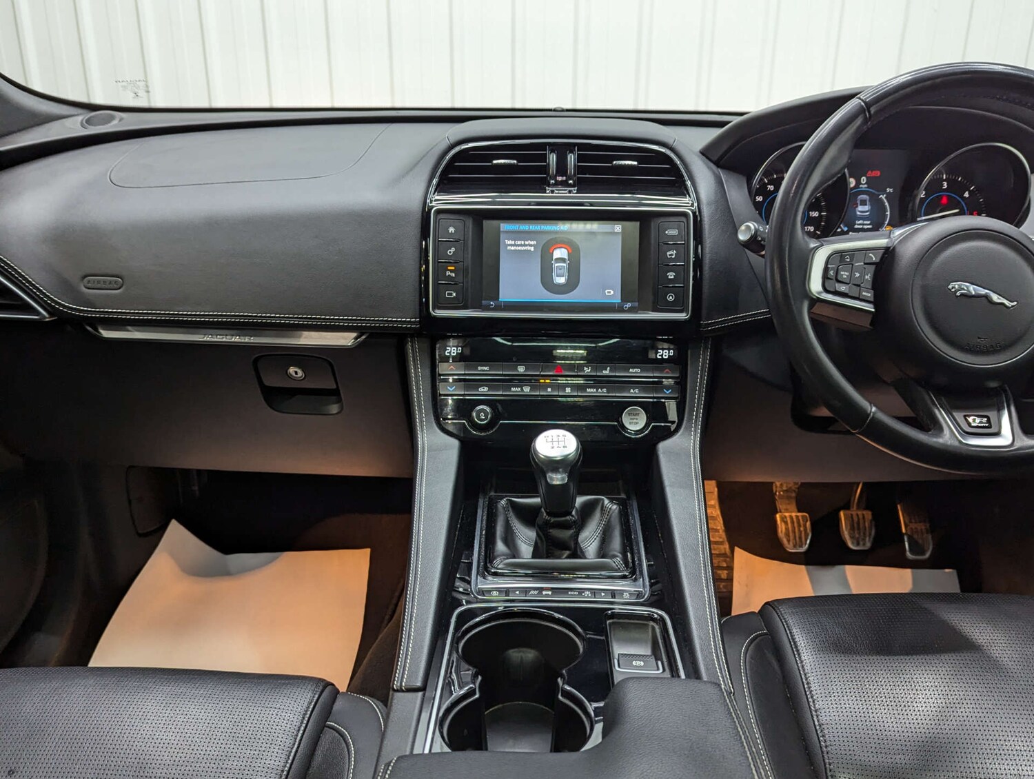 Used Jaguar F-Pace 2018 for sale - 76978043: Photo 69