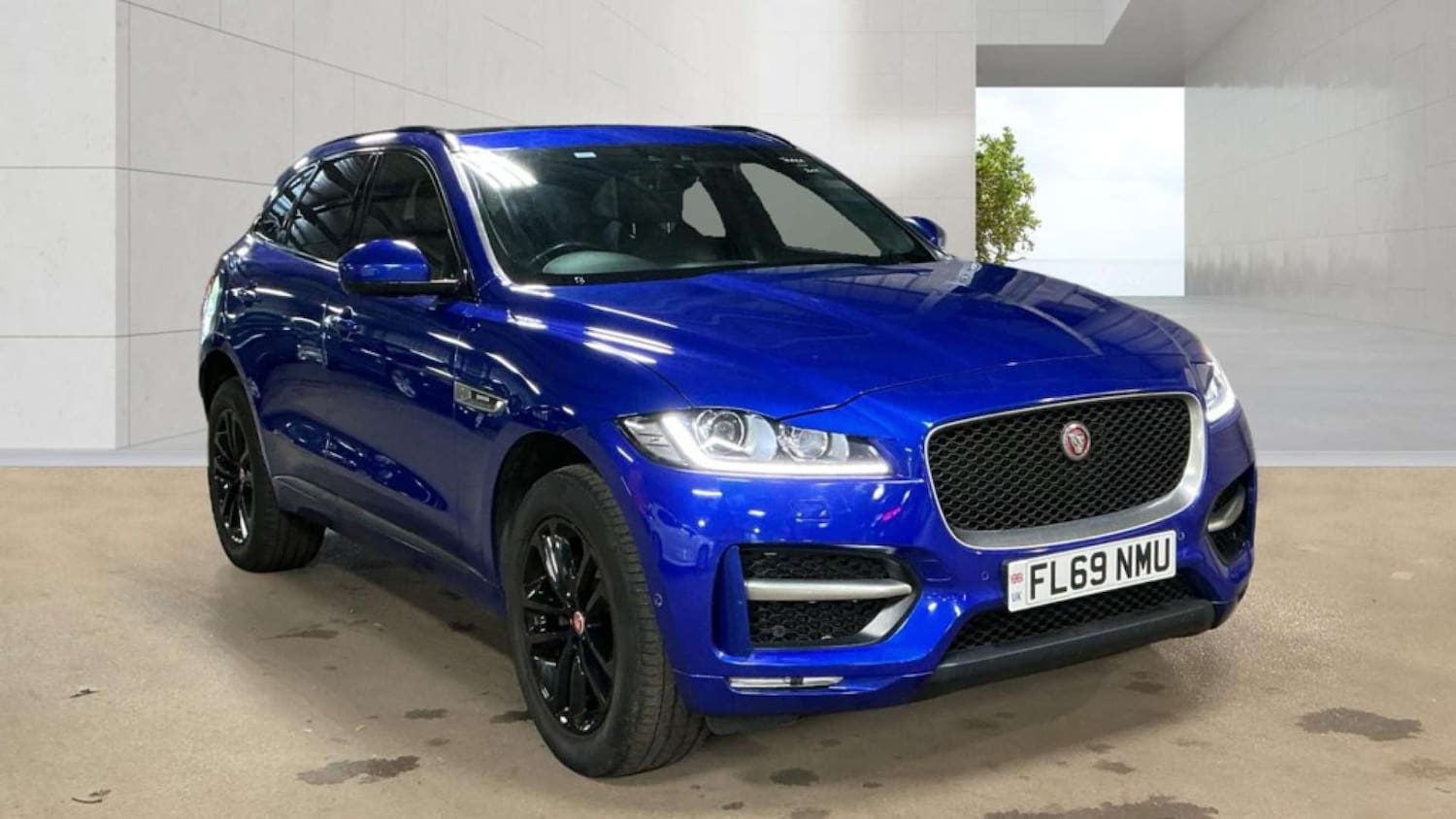 Jaguar F-Pace