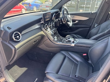 Used Mercedes-Benz GLC 2017 for sale - 79014861: Photo
