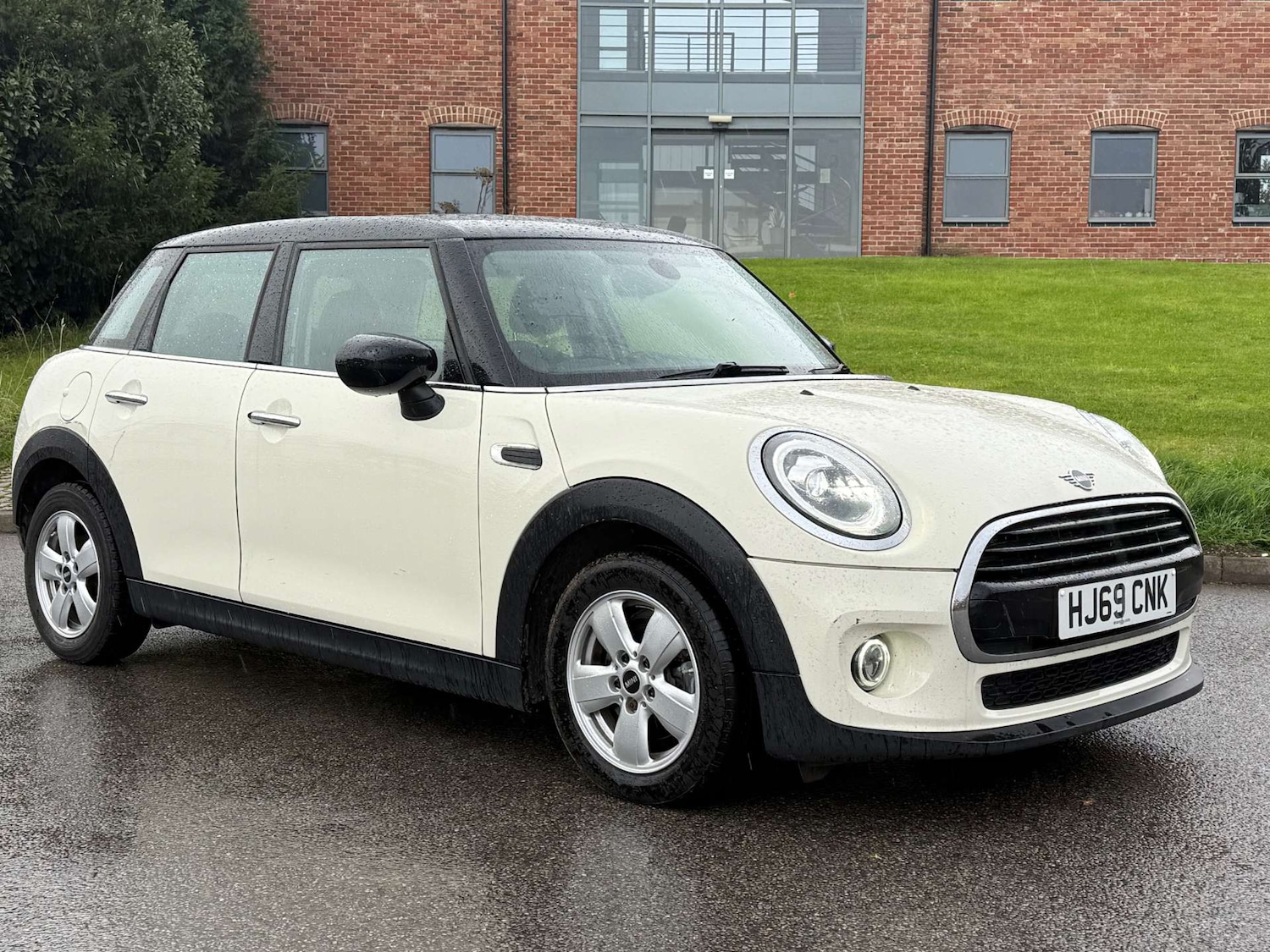 Used MINI Hatch 2019 for sale - 76401883: Photo 23