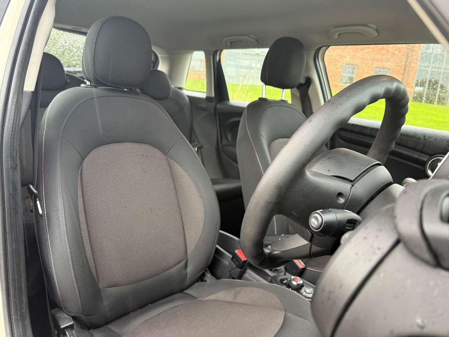 Used MINI Hatch 2019 for sale - 76401883: Photo 3