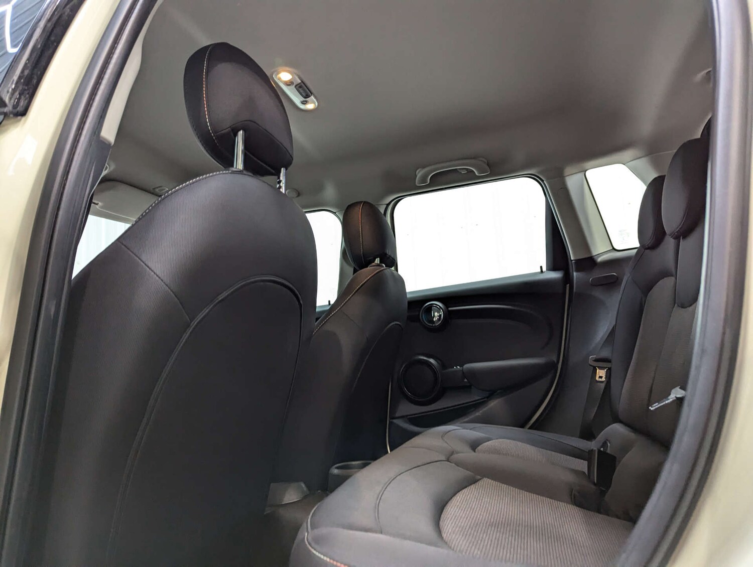 Used MINI Hatch 2019 for sale - 76401883: Photo 67