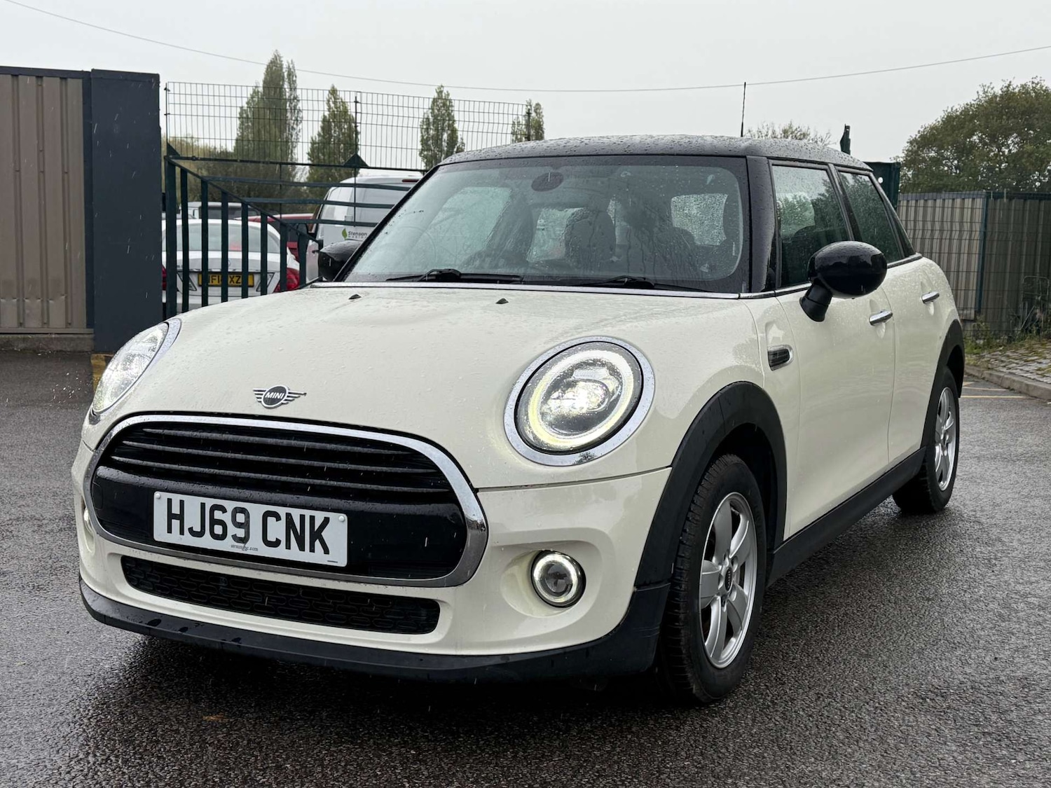 Used MINI Hatch 2019 for sale - 76401883: Photo 7