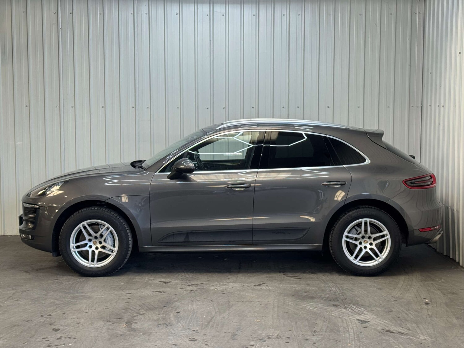 Used Porsche Macan 2015 for sale - 76023345: Photo 17