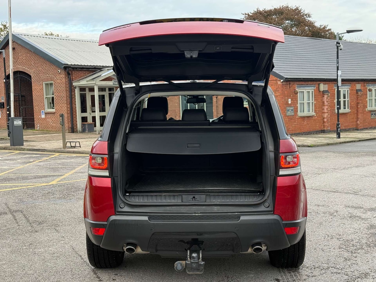 Used Land Rover Range Rover Sport 2015 for sale - 76401888: Photo 22