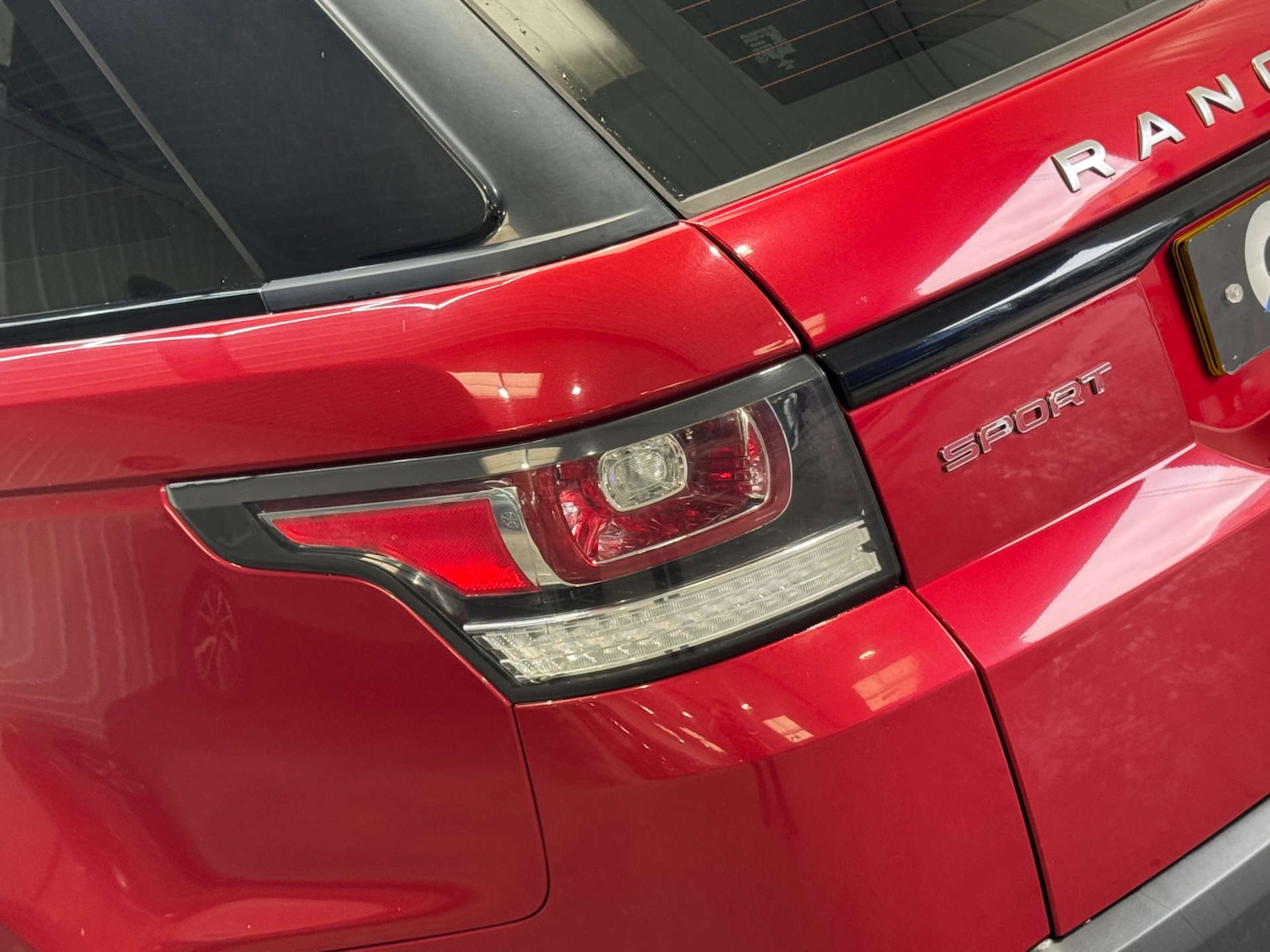 Used Land Rover Range Rover Sport 2015 for sale - 76401888: Photo 39