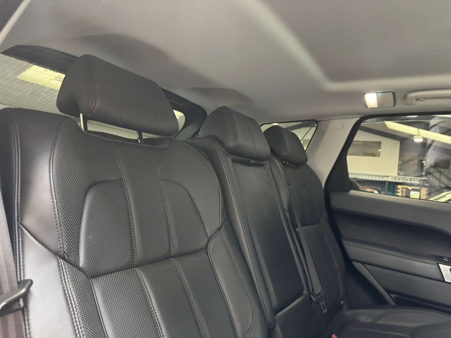 Used Land Rover Range Rover Sport 2015 for sale - 76401888: Photo 61