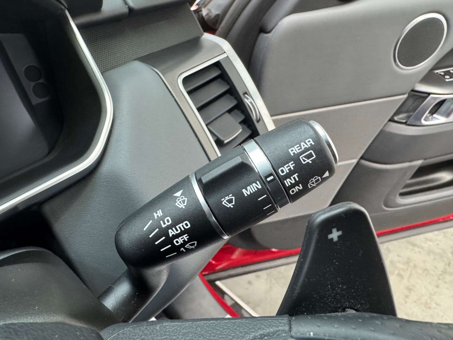 Used Land Rover Range Rover Sport 2015 for sale - 76401888: Photo 77