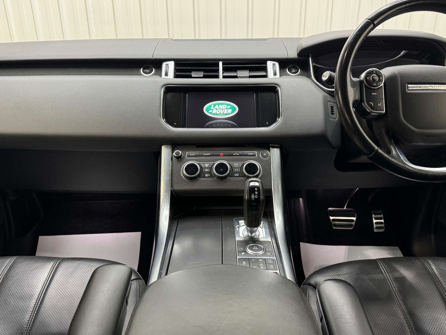 Used Land Rover Range Rover Sport 2015 for sale - 76401888: Photo 79