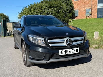 Mercedes-Benz - GLA