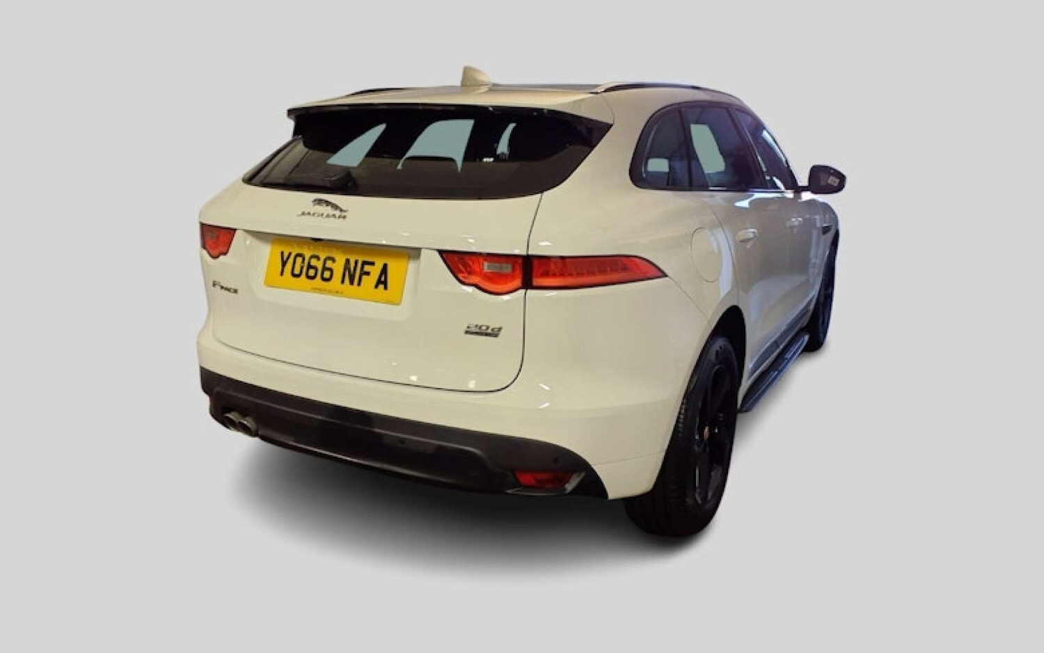 Used Jaguar F-Pace 2016 for sale - 77276690: Photo 10