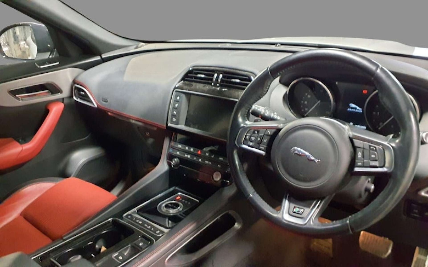 Used Jaguar F-Pace 2016 for sale - 77276690: Photo 13